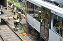 Unfall zwischen zwei KVB Bahnen Koeln Hoehenhaus Im Weidenbruch P335